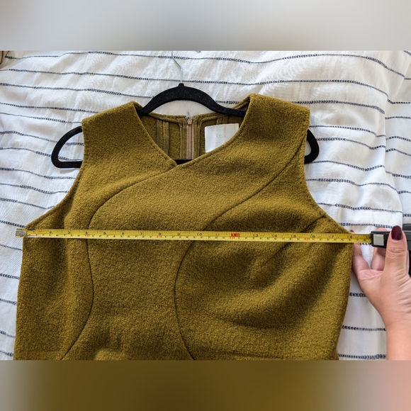 HUGO BOSS Runway wool boucle military green asymmetrical dress - size US 10 - Picture 12 of 13